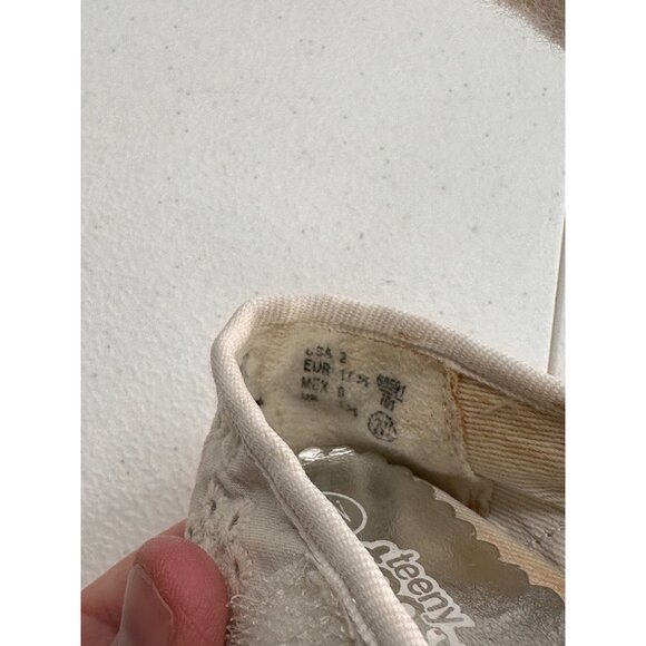 Set Of 3 Baby Girl Shoes Size 2 By Koala Baby & Carters Glitter & Bow Details - Picture 4 of 11